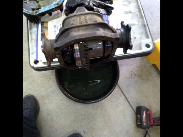 Nissan genuine differential case + unknown manufacturer LSD (differential unit) used in Silvia S13
