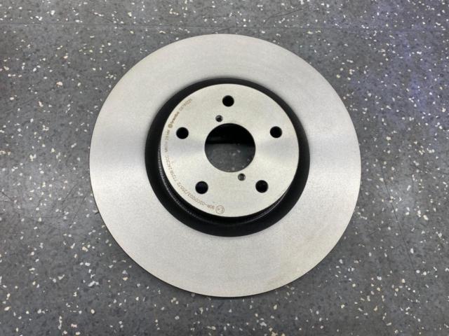 Brembo
Brembo
Brake rotor
(09.7812.21)