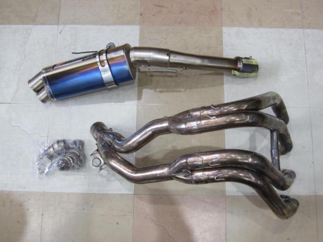 YOSHIMURA Tri-Oval Titanium Cyclone 2-End (Modified) for GSX1300R
HAYABUSA
Used with GX72A