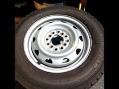 No-brand steel wheels + Goodyear
ICENAVI 7