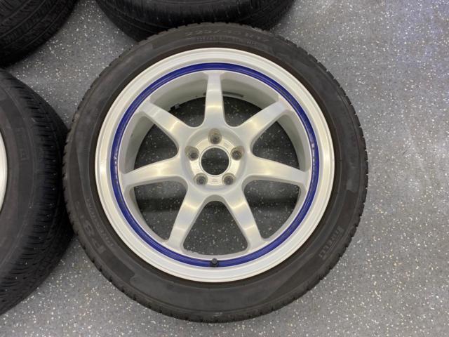 WedsSport
SA-90
GRAVEL
+
PIRELLI
P8
FS