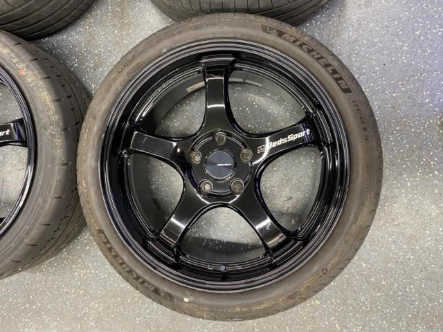 WedsSPORT
RN-05M
+
MICHELIN
e.PRIMACY
+
YOKOHAMA
ADVAN
APEX
V6