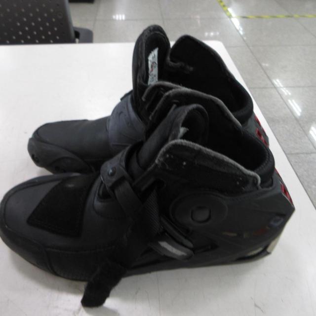 Joe
Rocket
Pro
Street