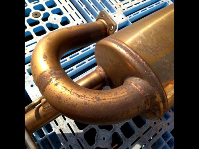 GANADOR
Vertex
4WD / SUV
PBS equipped
Titanium tail left and right 4 stainless steel muffler