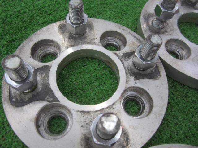 Wide tread spacer
4 pieces set