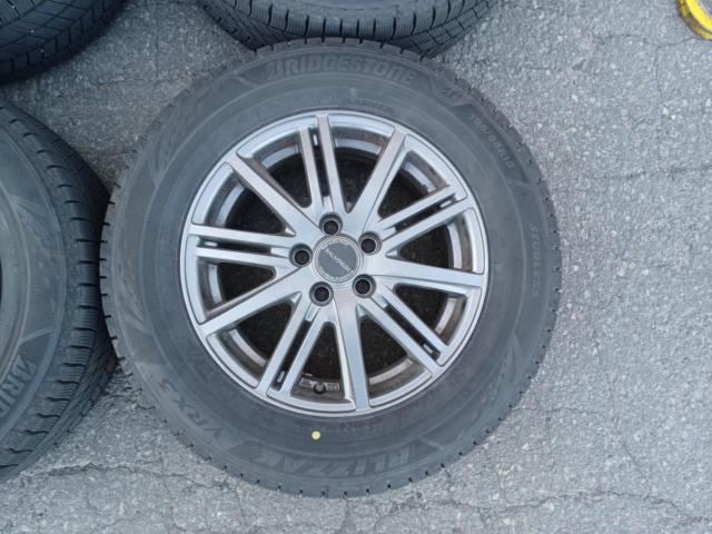BRIDGESTONE BALMINUM
BR10 + BRIDGESTONE VRX3
195 / 65R15