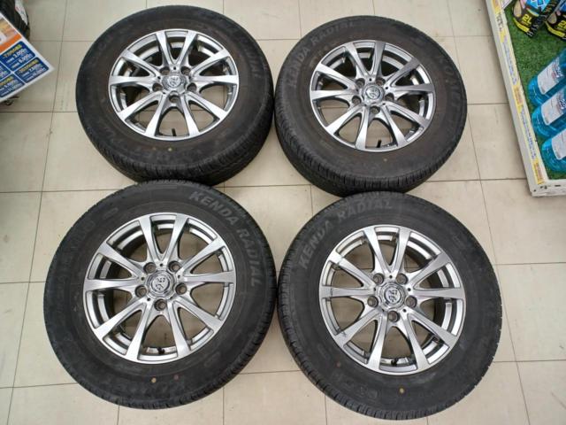 BIG
WAY
TRG-BAHN
+
KENDA
KR23A
205 / 65R15