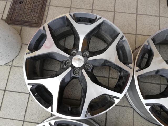 スバル純正 フォレスタ―SJ系純正アルミホイール