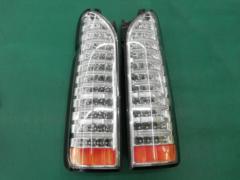 Valenti
JEWEL
LED tail lens
Hiace 200 series