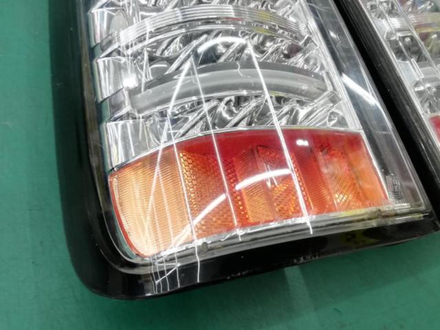 Valenti
JEWEL
LED tail lens
Hiace 200 series