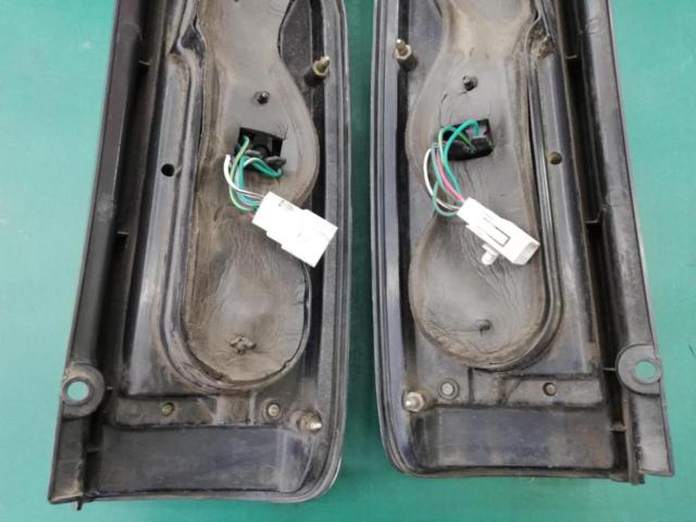 Valenti
JEWEL
LED tail lens
Hiace 200 series