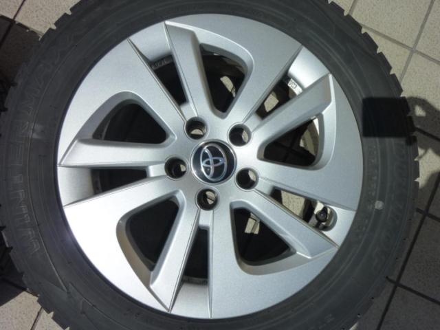 Toyota genuine parts
50 system
Prius original aluminum wheel