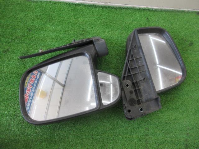 Mitsubishi
Minicab Van
U61V
Genuine
Left and right door mirror