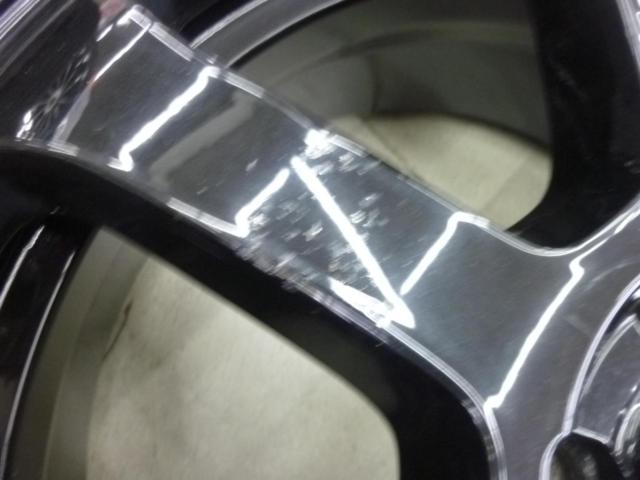 MARUKA
SERVICE (Marca Service)
RMP
RACING
R07
7-spoke wheels
+
YOKOHAMA (Yokohama)
ADVAN
V03