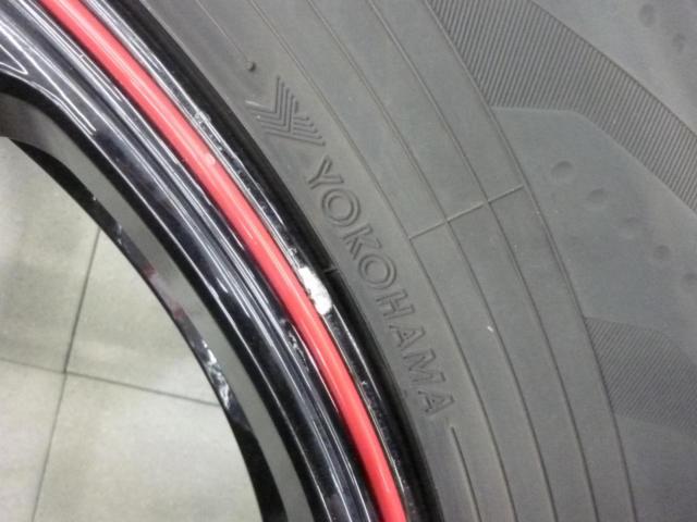 MARUKA
SERVICE (Marca Service)
RMP
RACING
R07
7-spoke wheels
+
YOKOHAMA (Yokohama)
ADVAN
V03