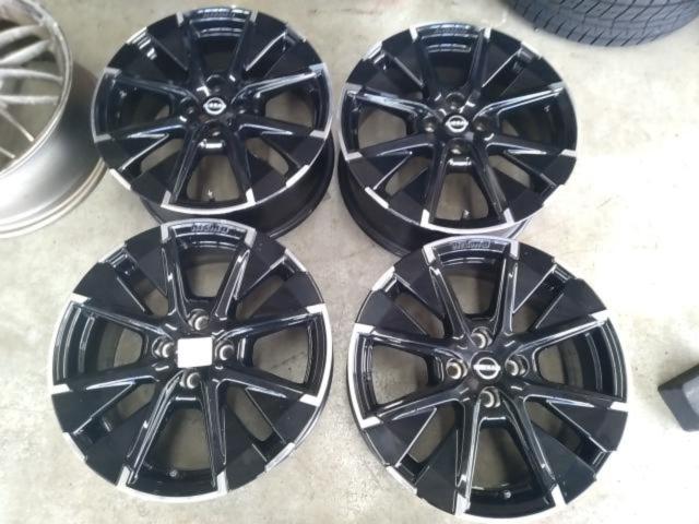 Genuine Nissan parts
NISSAN
Aura NISMO
Original wheel