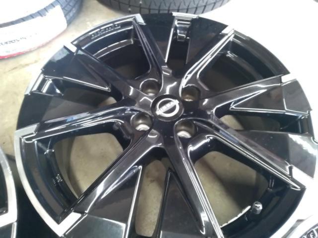 Genuine Nissan parts
NISSAN
Aura NISMO
Original wheel