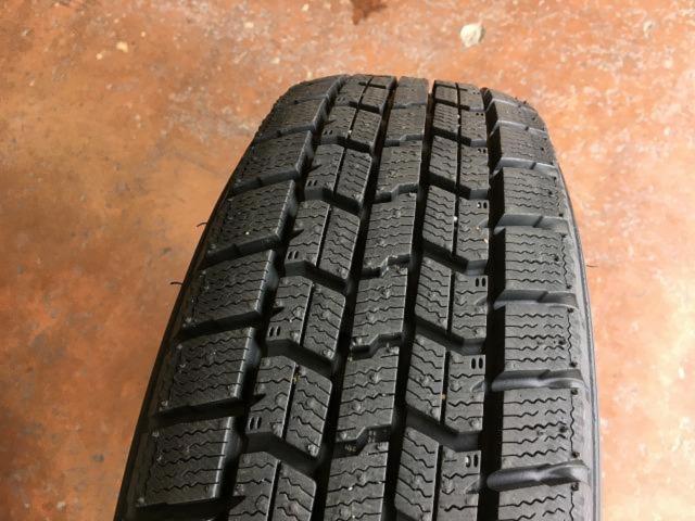 【weds(ウェッズ)】 ravirion R501+【GOODYEAR】ice NAVI 7