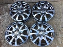 BIG
WAY
TRG
TRG-SS10