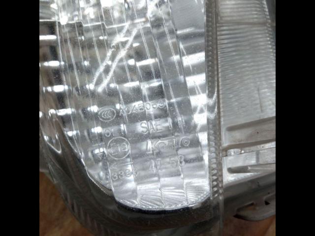 Toyota genuine
Front turn signal lens
[
30 series Prius
Late version
