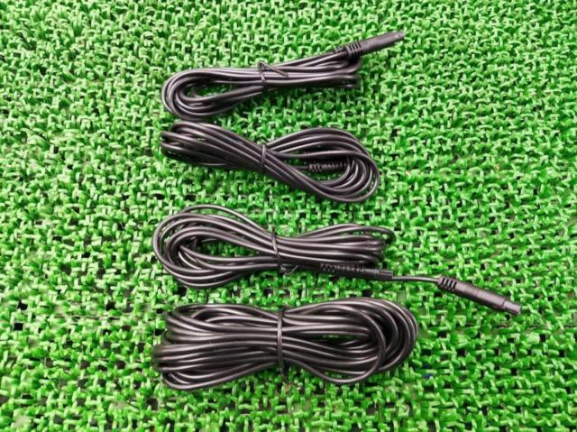 Unknown Manufacturer
Dash monitor
+
Camera