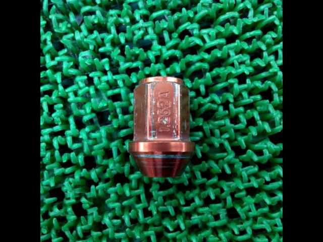 ENKEI
Light alloy wheel lock & nut
EK 3 R - 16 P
Red