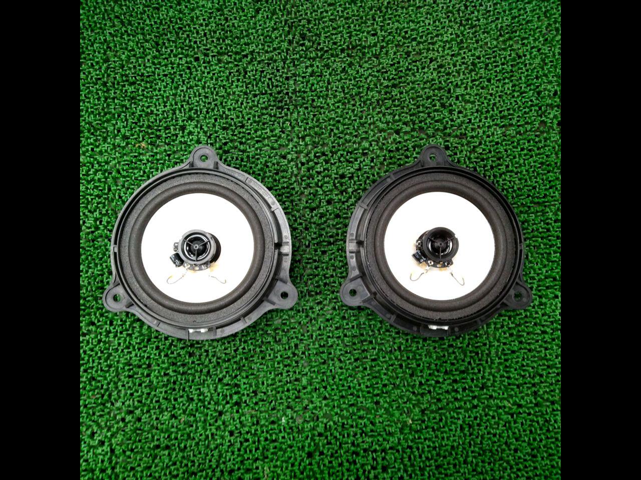NISSAN genuine
made clarion
16cm2way
Coaxial loudspeaker