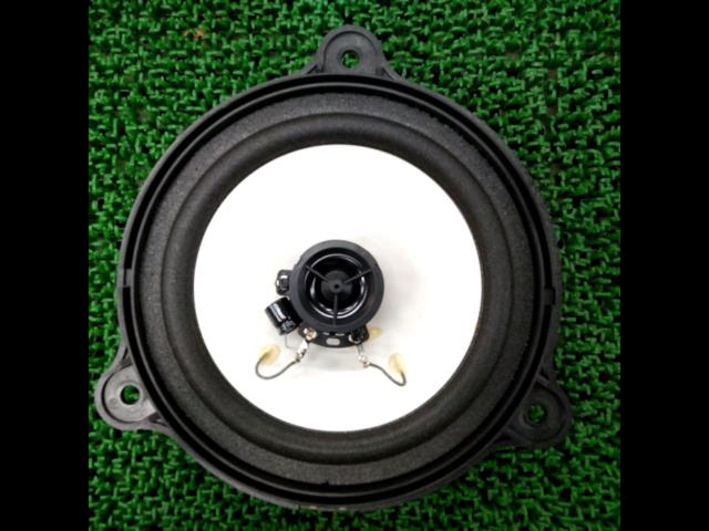 NISSAN genuine
made clarion
16cm2way
Coaxial loudspeaker