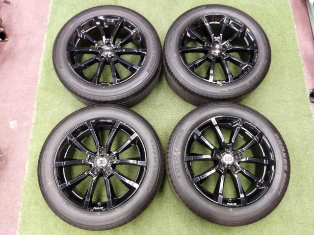 RAYS (Rays)
HFULL
CROSS (full cross)
RV5
+
TOYO (Toyo)
PROXES
SPORT