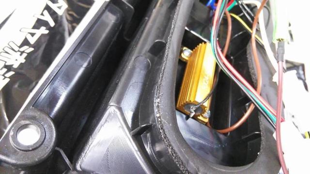 【左右セット】メーカー不明 ファイバーフルLEDテールレンズ