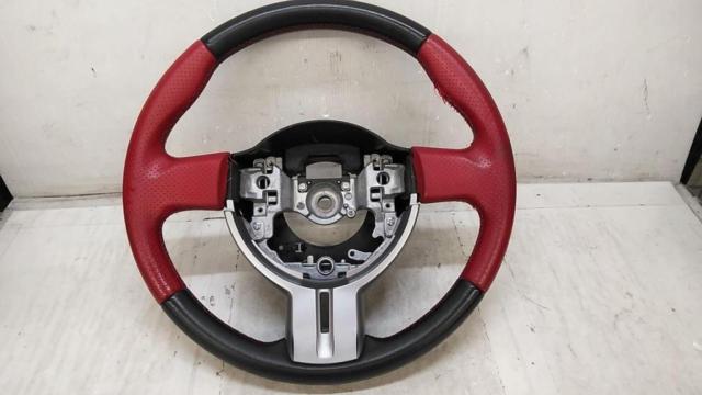 TOYOTA純正 パンチングレザーステアリング