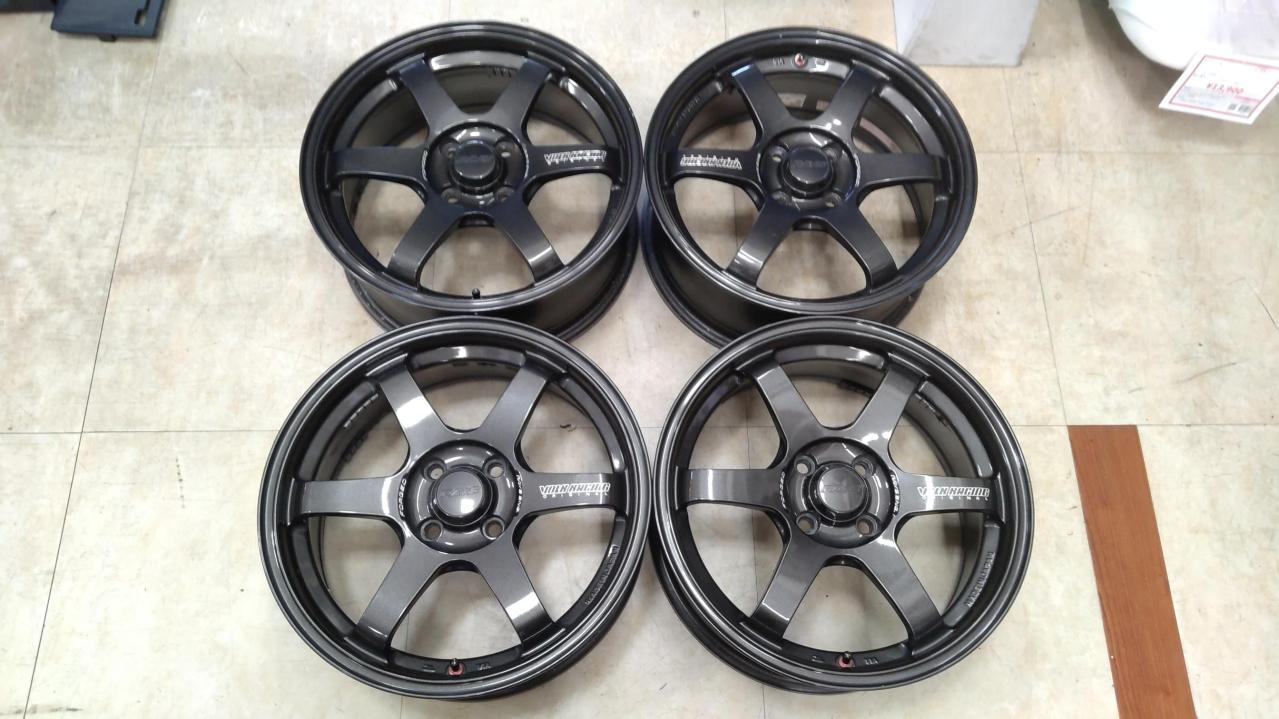We lowered the price in August.
RAYS (Rays)
VOLK
RACING (Volk
Racing)
TE37
SONIC