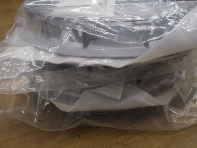 TOYOTA
Hiace / 200 system
Original wheel cap