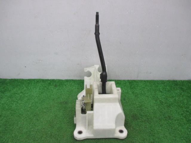 HONDA
Integra Type-R / DC5
Previous period
Genuine shift lever