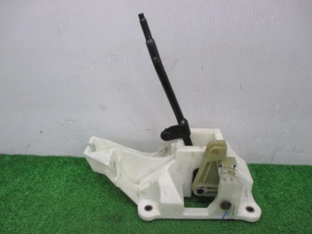 HONDA
Integra Type-R / DC5
Previous period
Genuine shift lever