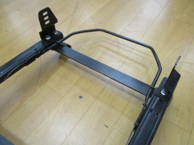 Unknown Manufacturer
Full bucket seat for the seat rail
Impreza/Legacy
RH 