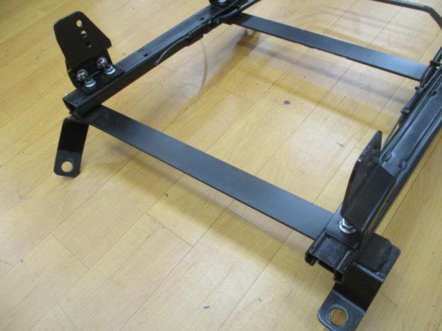 Unknown Manufacturer
Full bucket seat for the seat rail
Impreza/Legacy
RH 