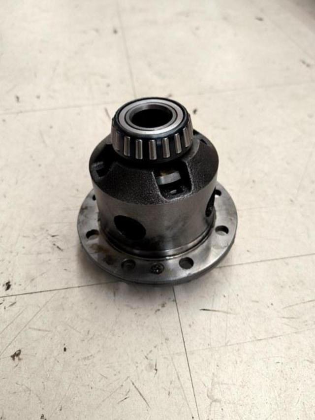 Wakeari
Roadster / NA
Genuine differential lock