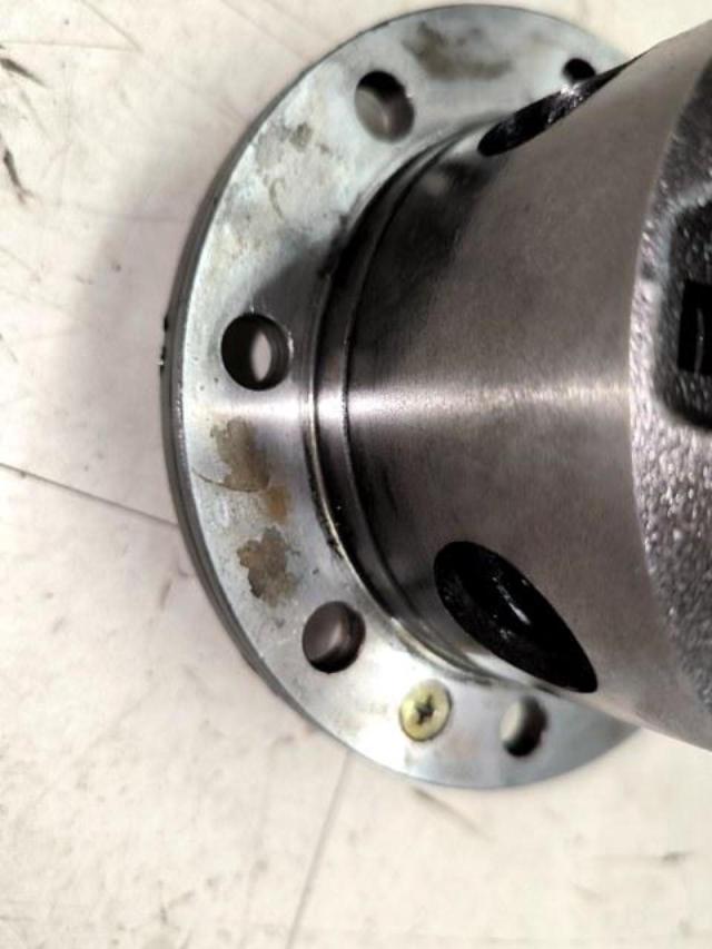 Wakeari
Roadster / NA
Genuine differential lock