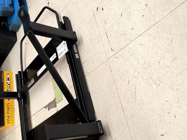 BRIDE シートレール LA100S 助手席側