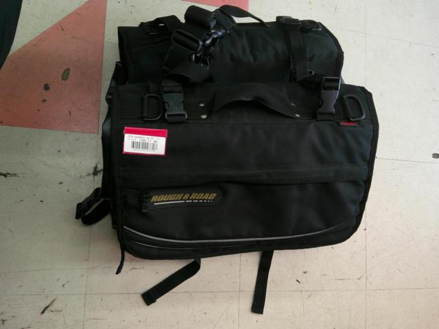 ROUGH &amp; ROAD
AQA
DRY
Side bag