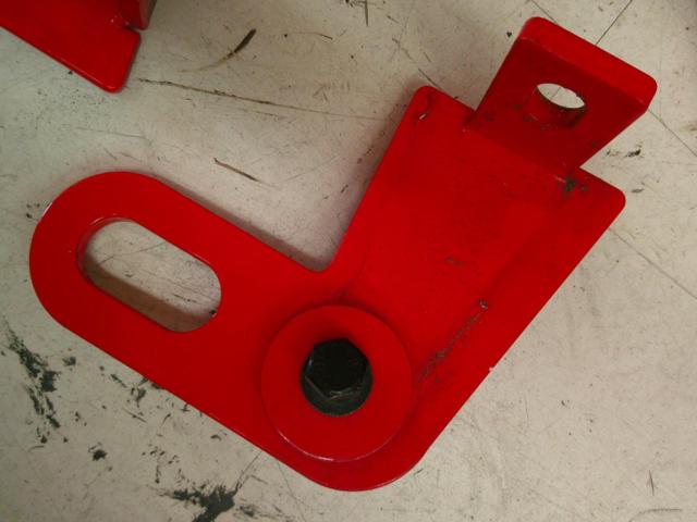 Unknown Manufacturer
front
+
Rear tow hooks
Right and left