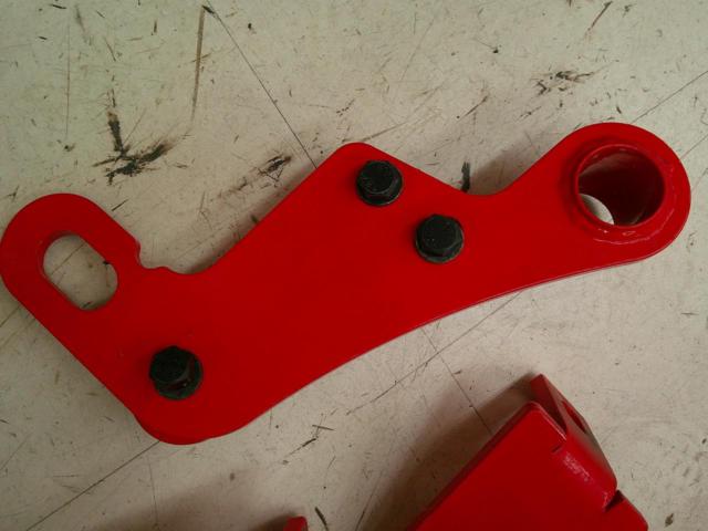 Unknown Manufacturer
front
+
Rear tow hooks
Right and left