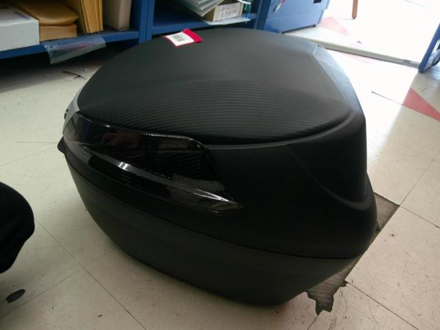 GIVI
B34NT
Mono lock case