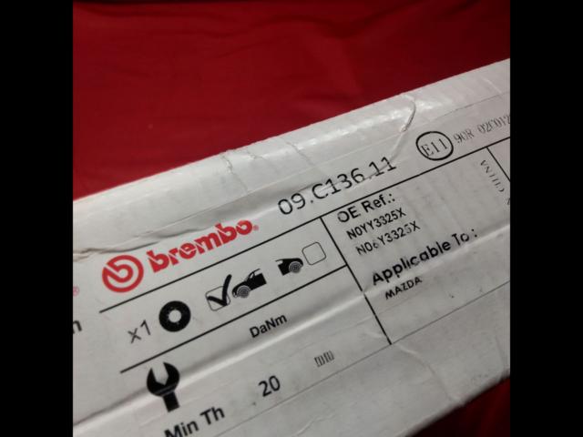 Brembo brake rotors
Roadster / NB8C
