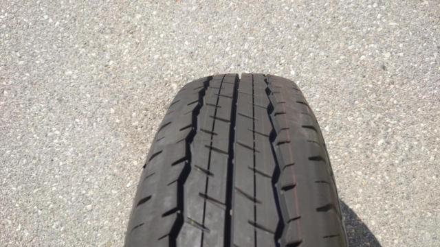 DUNLOPSP175N
107 / 105N
LT