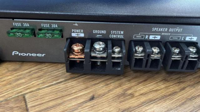 carrozzeria
GM-A5200