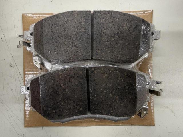 DIXCEL
Front brake pad
EC
type
Extra Cruise
BL5/Legacy B4/BP5
Legacy Touring Wagon GT
SpecB