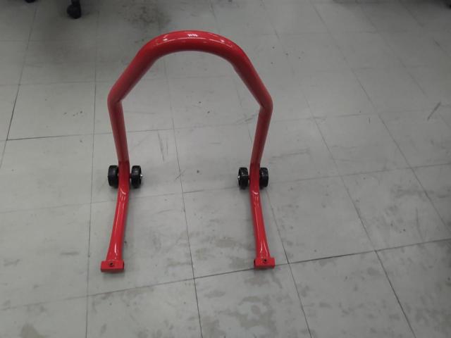 Unknown Manufacturer
Rear maintenance stand