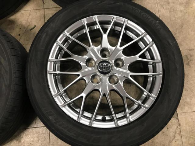 TOYOTA
80 Noah / Voxy
Genuine BBS wheel
+
YOKOHAMA
BluEarth
RV03